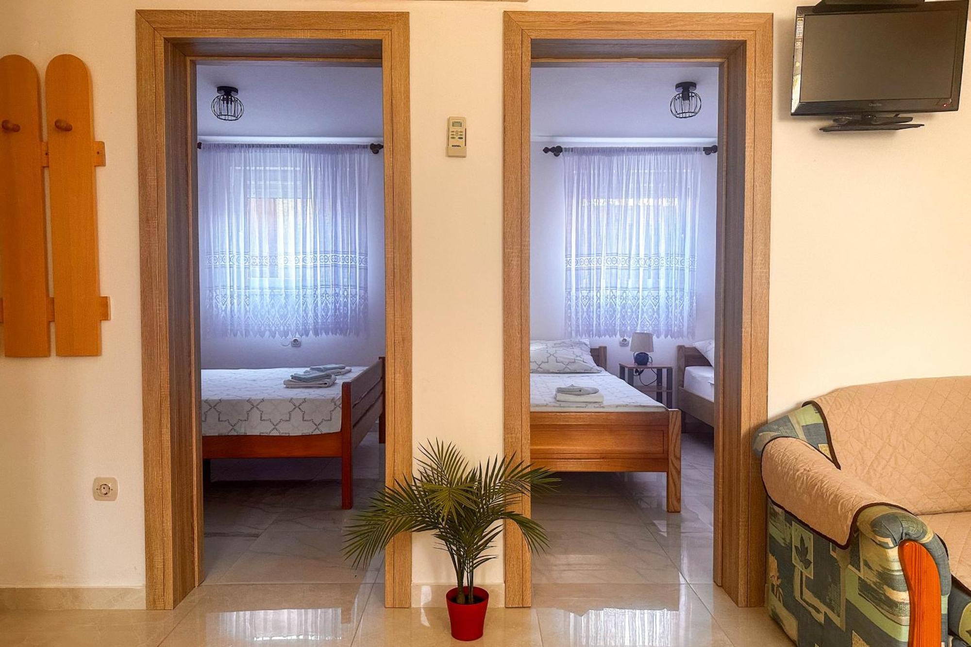 Apartmani Trupeljak มันเดร ห้อง รูปภาพ